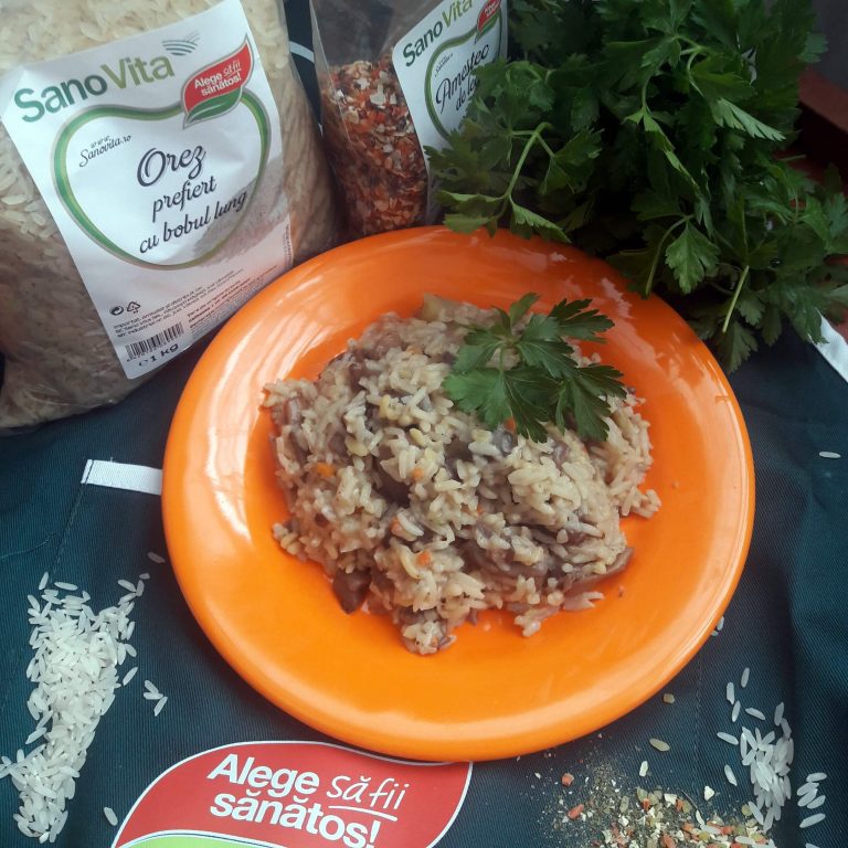 Orez cu ciuperci, reteta simpla
