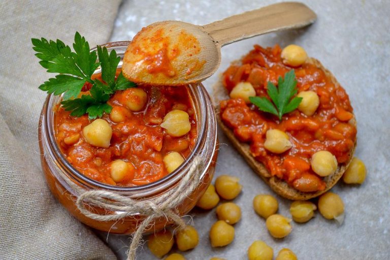 Zacusca de vinete si naut