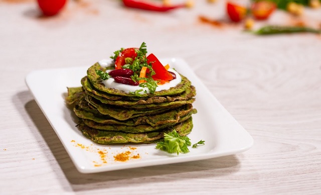 Clatite de naut si spanac – reteta video