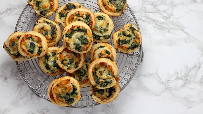 Mini quiche cu spanac