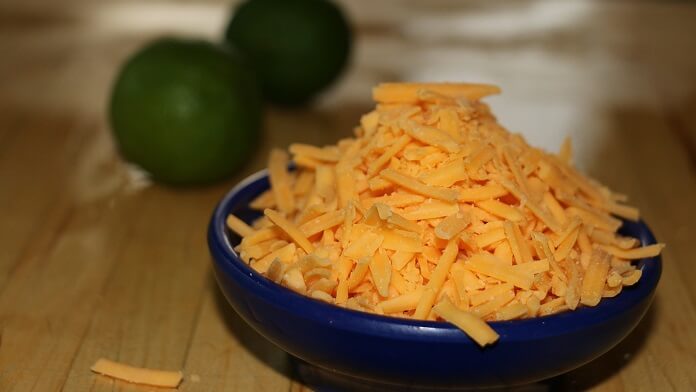 Branza cheddar afumata (de caju)