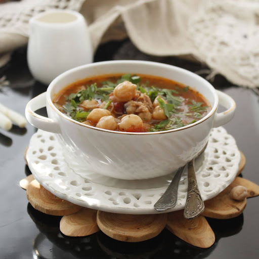 Supă cu năut și orez